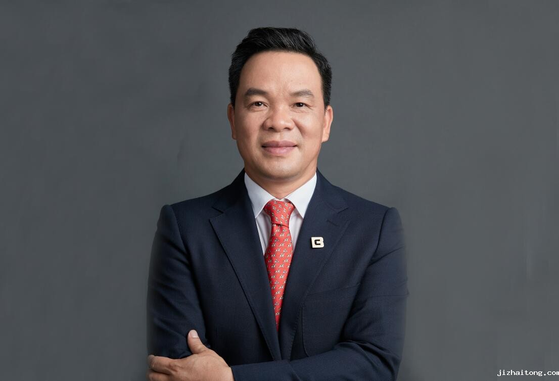 张春华当选市工商联主席