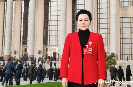 全国两会深商声音丨赵心竹：“全职妈妈”再就业需要全社会支持
