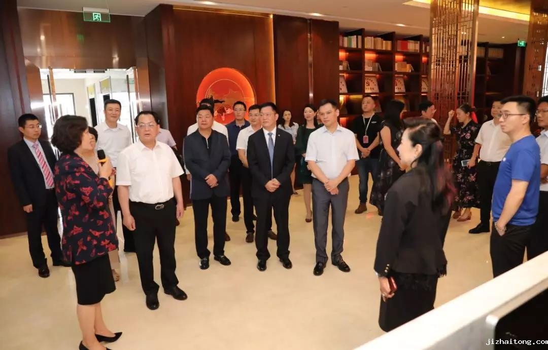 【重磅】深圳市人大主任骆文智到深商会进行纾困调研