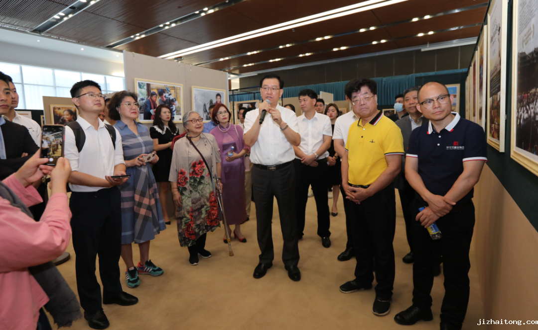 深商走进燃气集团，聆听李亚威光影里的深圳故事