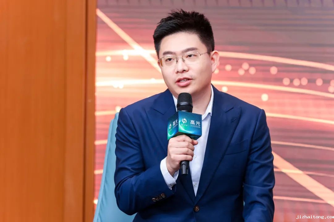 后浪深商丨雷诺表业詹温鸣：在危机共存中拥抱变化